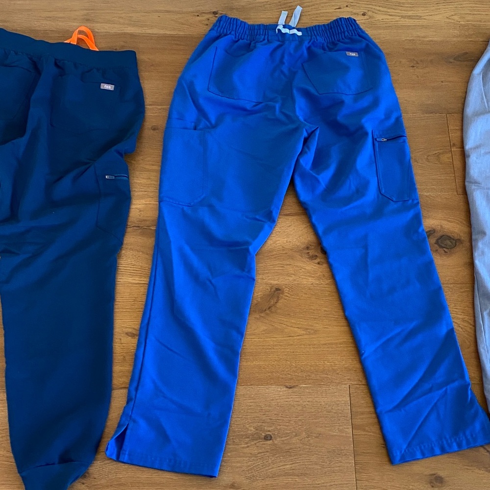 Figs pants medium Tall - Picture 2 of 5